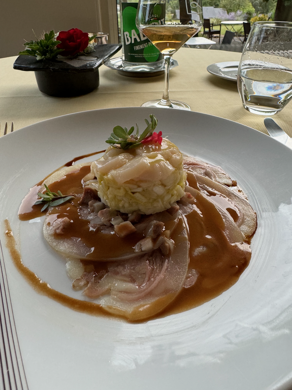 Le Coq Hardi - Fines tranches de tête de veau, Saint Jacques, caf x