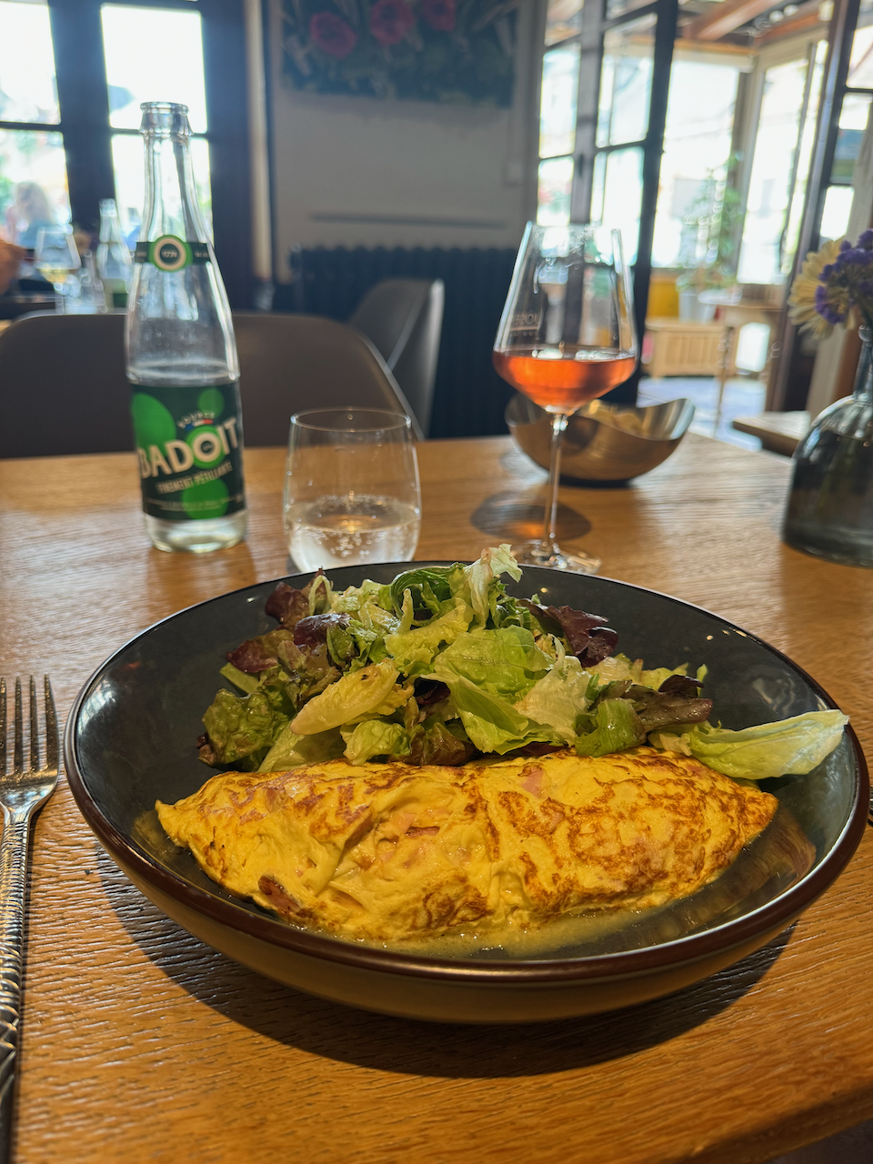 Lunch -- omelette -- in Sancerre