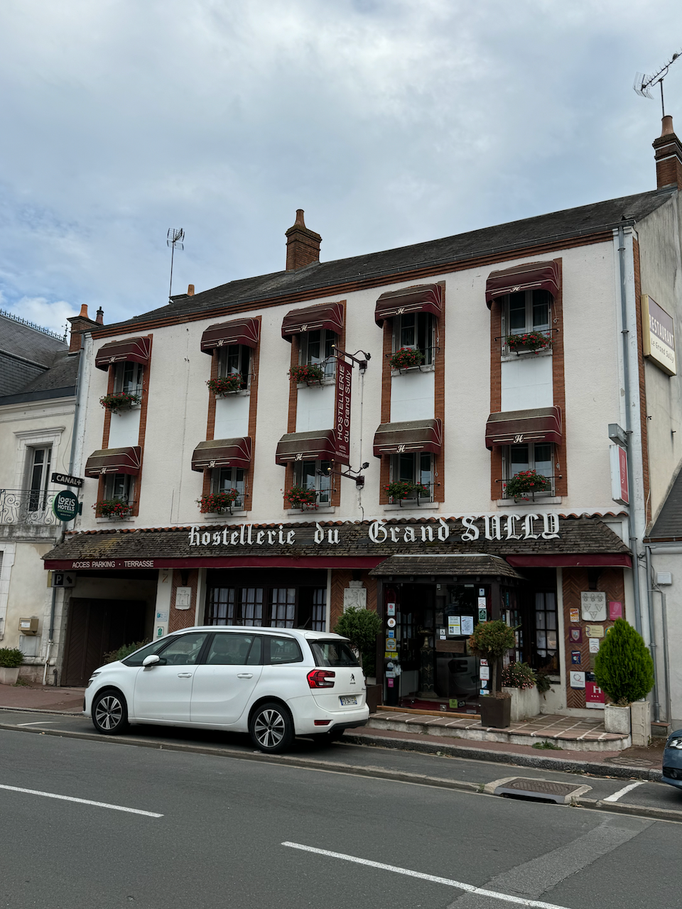 Hotel le Grand Sully