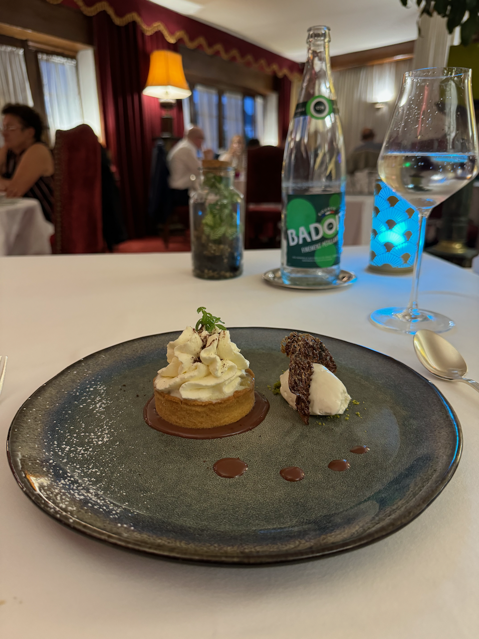 Pear tart at Hotel le Grand Sully