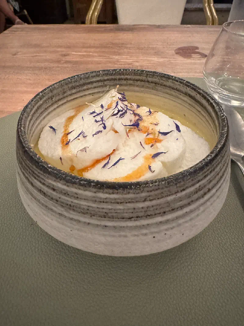 Blois - Logis Hôtel le Monarque - Meringue