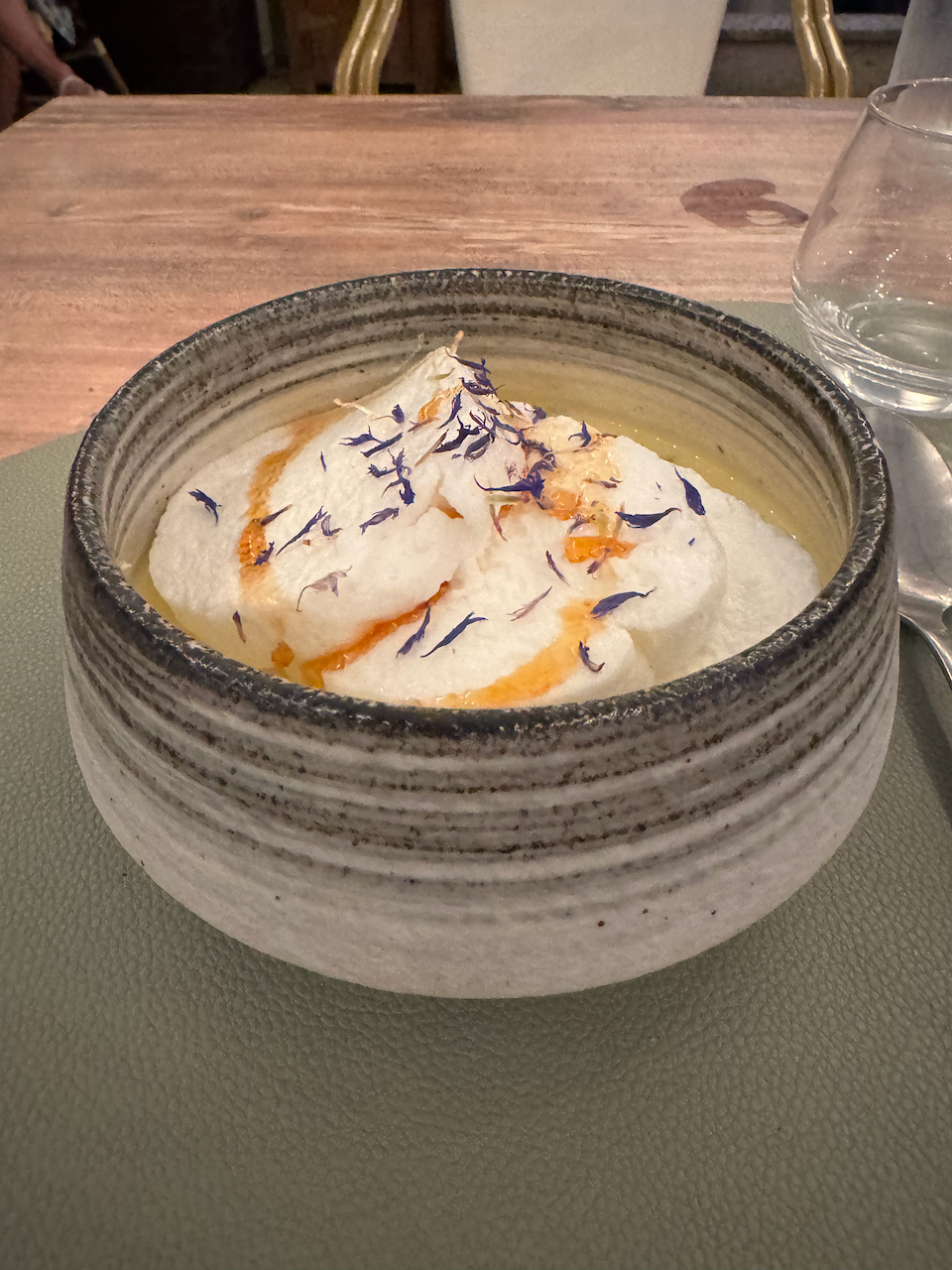 Blois - Logis Hôtel le Monarque - Meringue