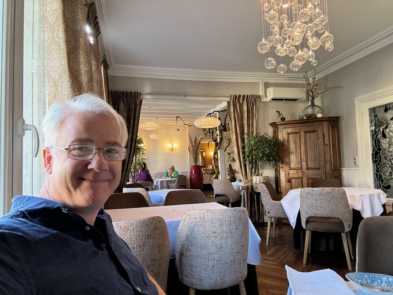 Breakfast in Amboise