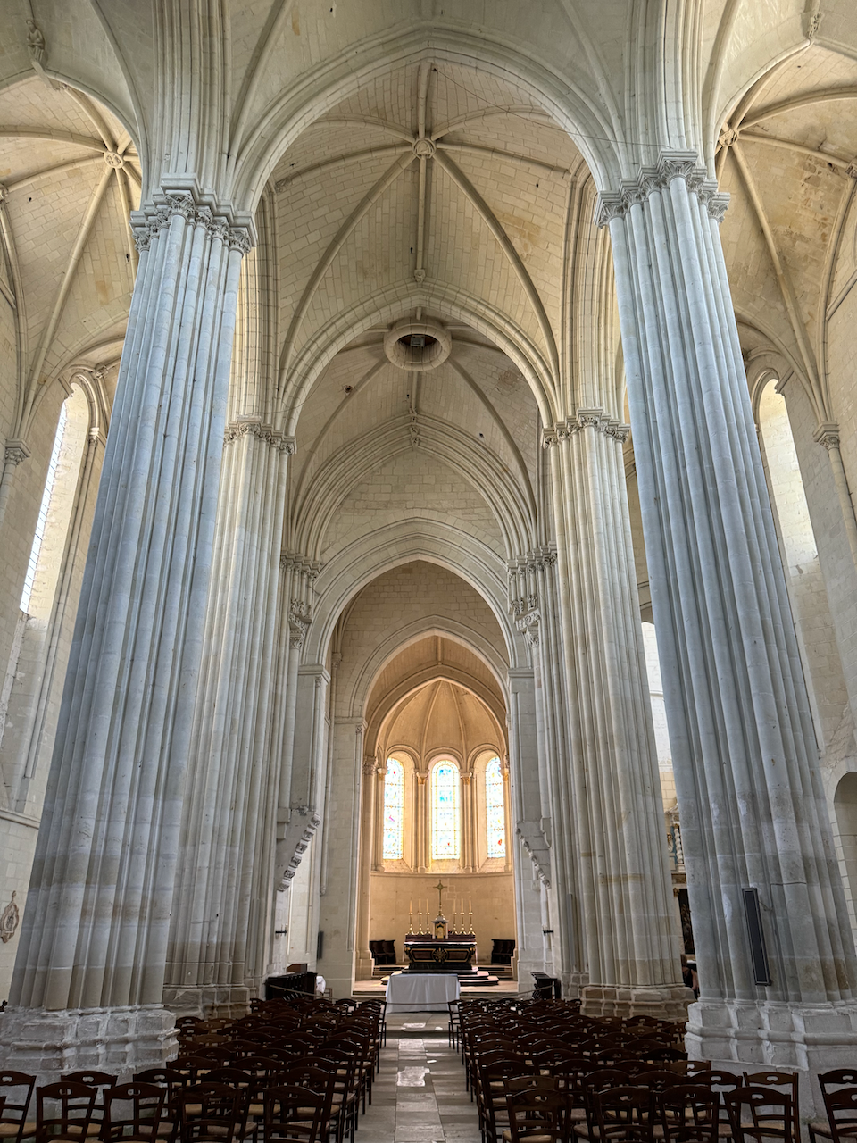 Candes Saint Martin - Church