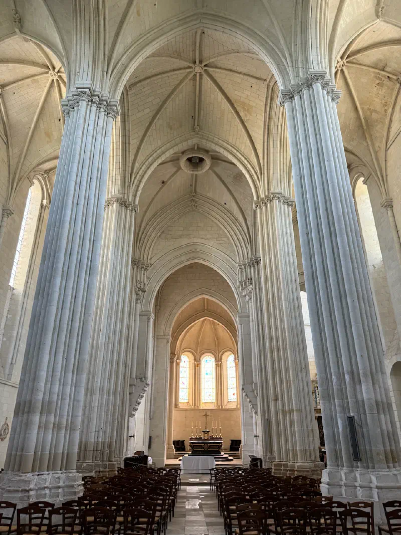 Candes Saint Martin - Church