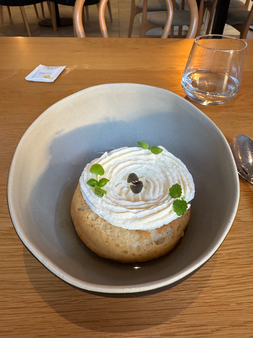 Langon rum baba