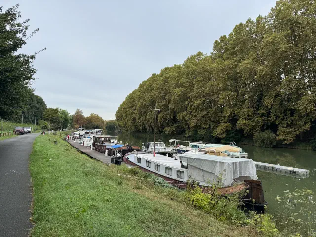 Vélostevie - Le Canal des 2 Mers à vélo