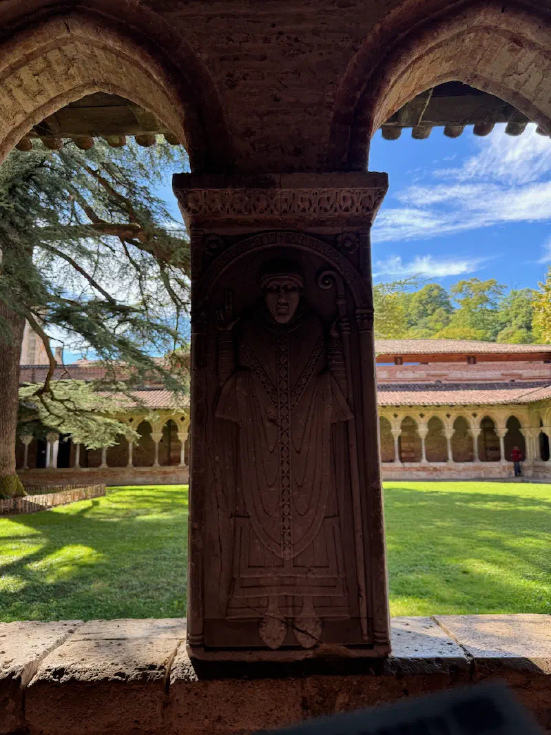Moissac carving