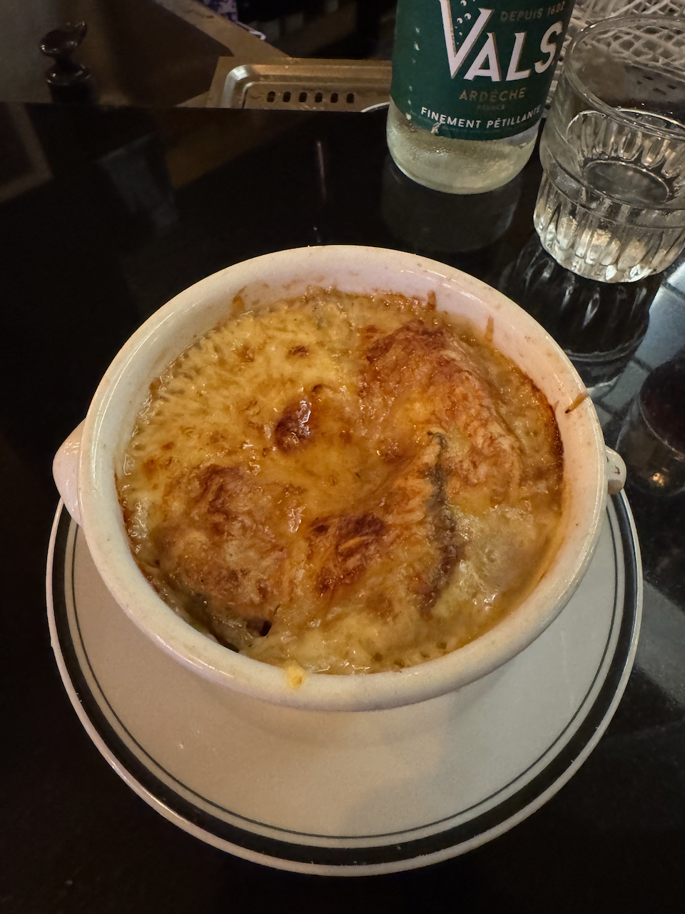 Vins des Pyrenées - Onion soup